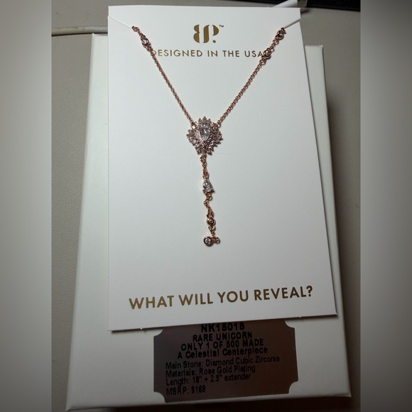 ✨ Bomb Party Lumina “A Celestial Centerpiece” Rare Unicorn Rose Gold Necklace ✨ - Picture 4 of 4